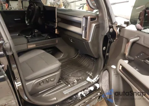 2025 GMC Hummer Ev Suv 2X E4Wd z USA, uszkodzony, nr VIN 1GKB0NDE9SU102179